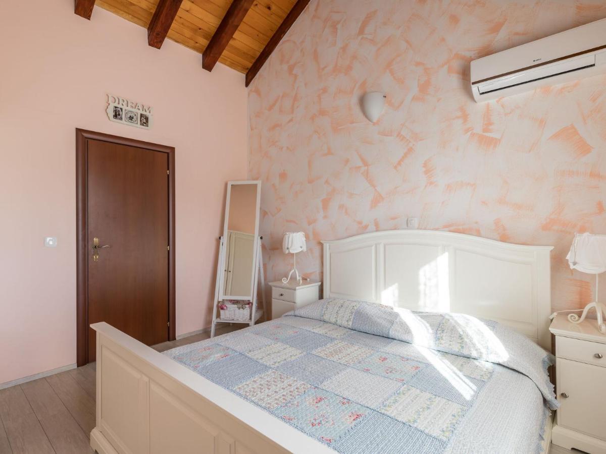Luxurious Villa In Selca With Pool Extérieur photo